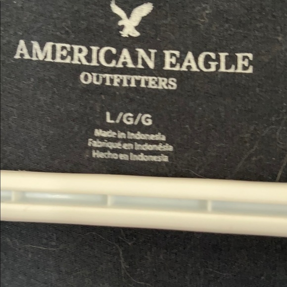 American eagle T-shirt - Picture 2 of 2